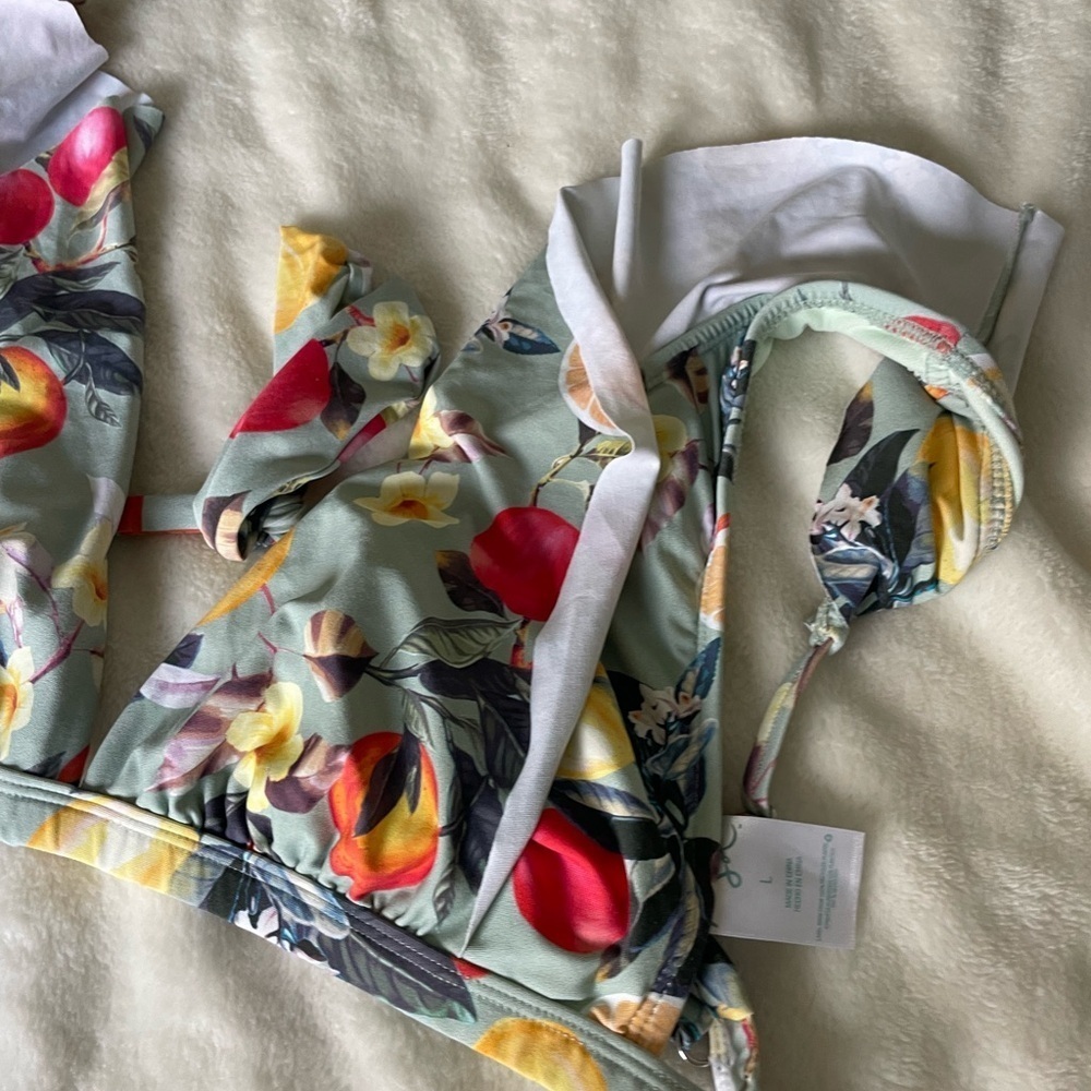 Kona Sol Multicolor Bikini Top - Picture 2 of 4